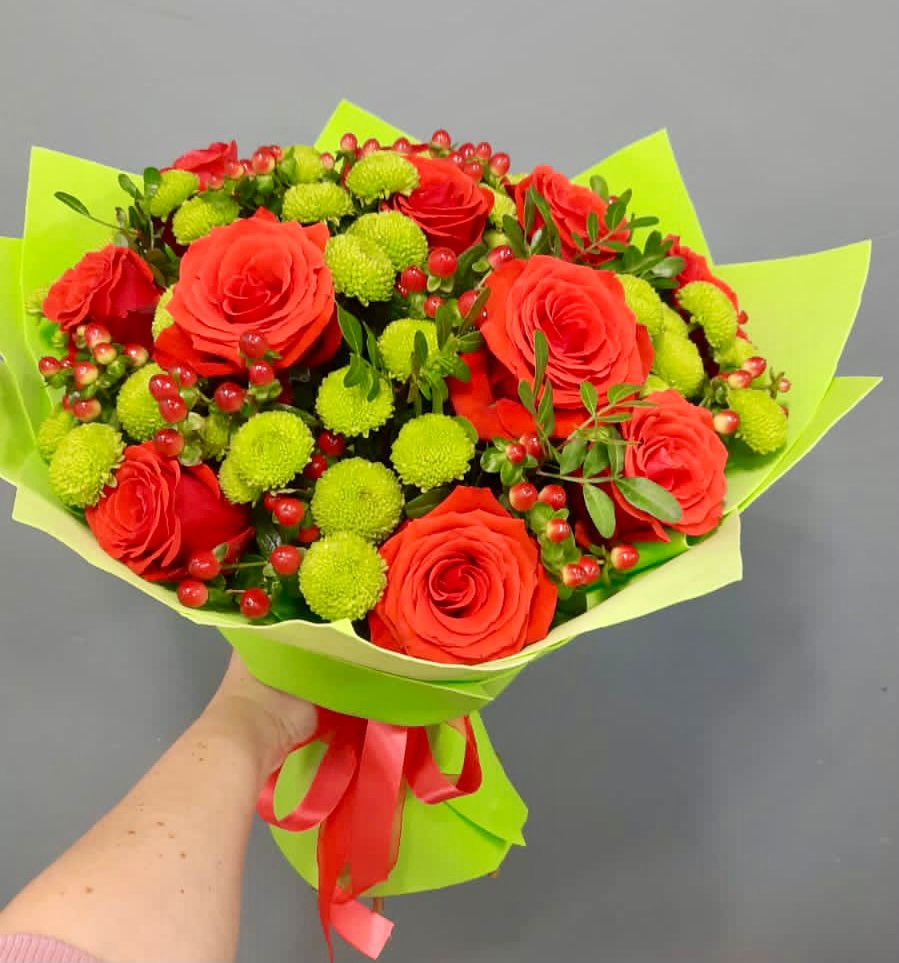 Букет цветов из: Хризантемы и Розы в Журавлёвке