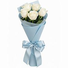 Букет 5 Белых роз Проуд в Журавлёвке