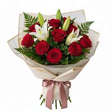 Букет цветов из:  Лилии и Розы в Журавлёвке