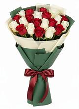 Букет Микс из красных и белых роз #REPLACE_PRED# Журавлёвке