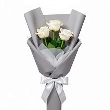 Букет 3 белые розы в Журавлёвке