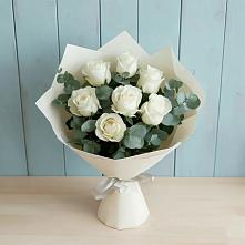 Букет Белые розы в Эвкалипте в Журавлёвке