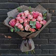 Букет цветов из:  Розы в Журавлёвке